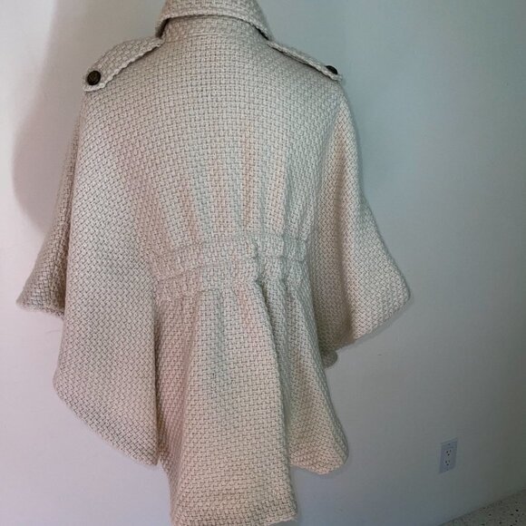 Green With Envy Cape Womens Medium M Wool Blend Poncho Ivory Snap Side Pockets - Picture 12 of 12